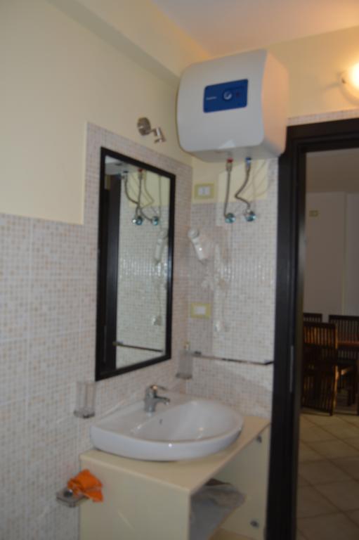 Holiday Properties Commercial Center Santa Maria Εξωτερικό φωτογραφία